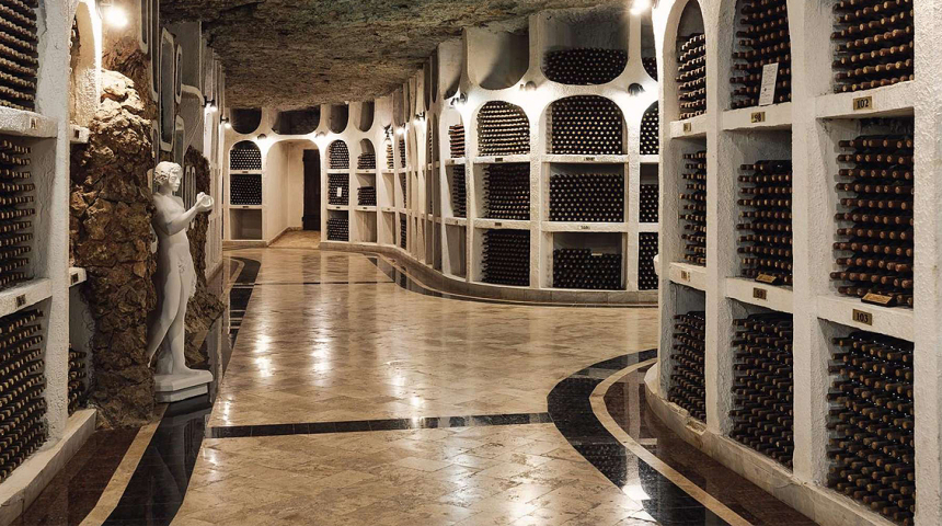 Cricova: Uma cidade acima do solo. Um paraíso no seu subterrâneo.